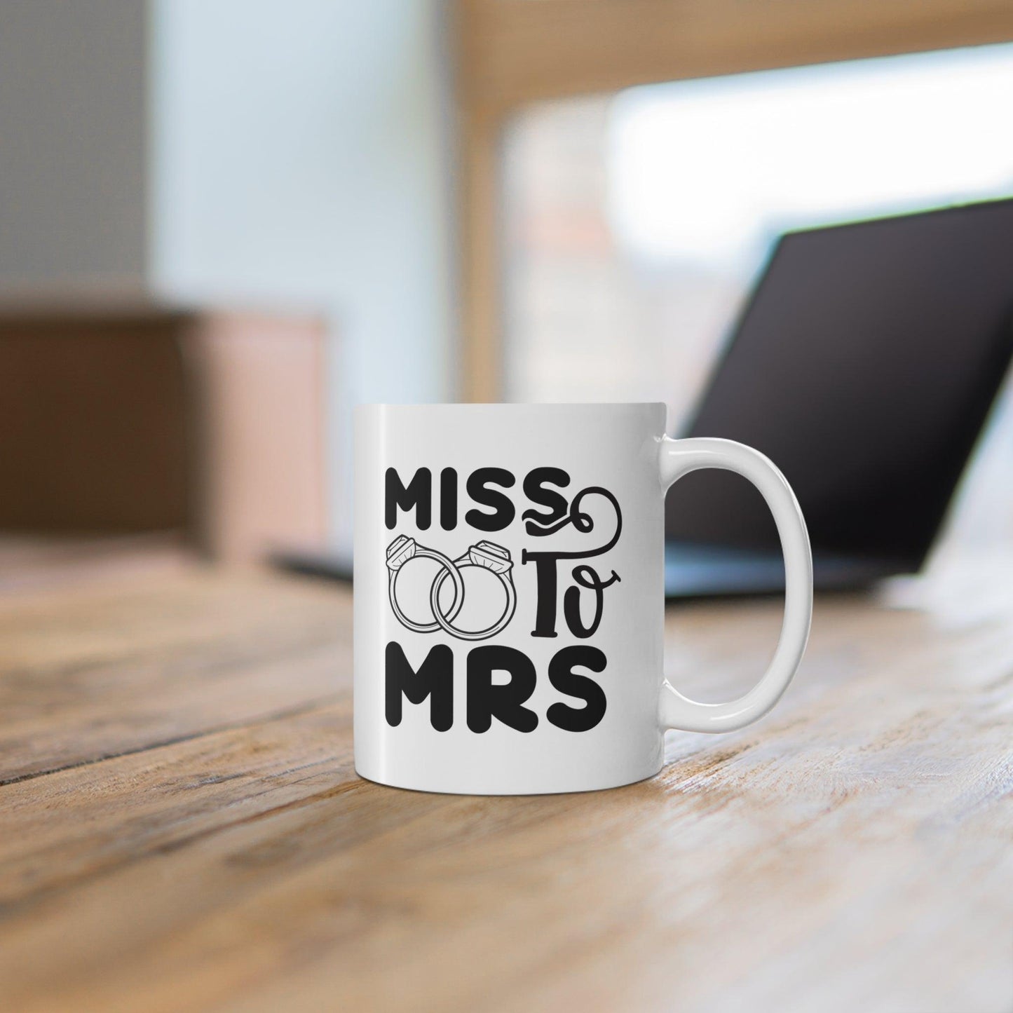 Sip with Team Bride: Stylish Mug for Wedding Festivities - Texts and Threads