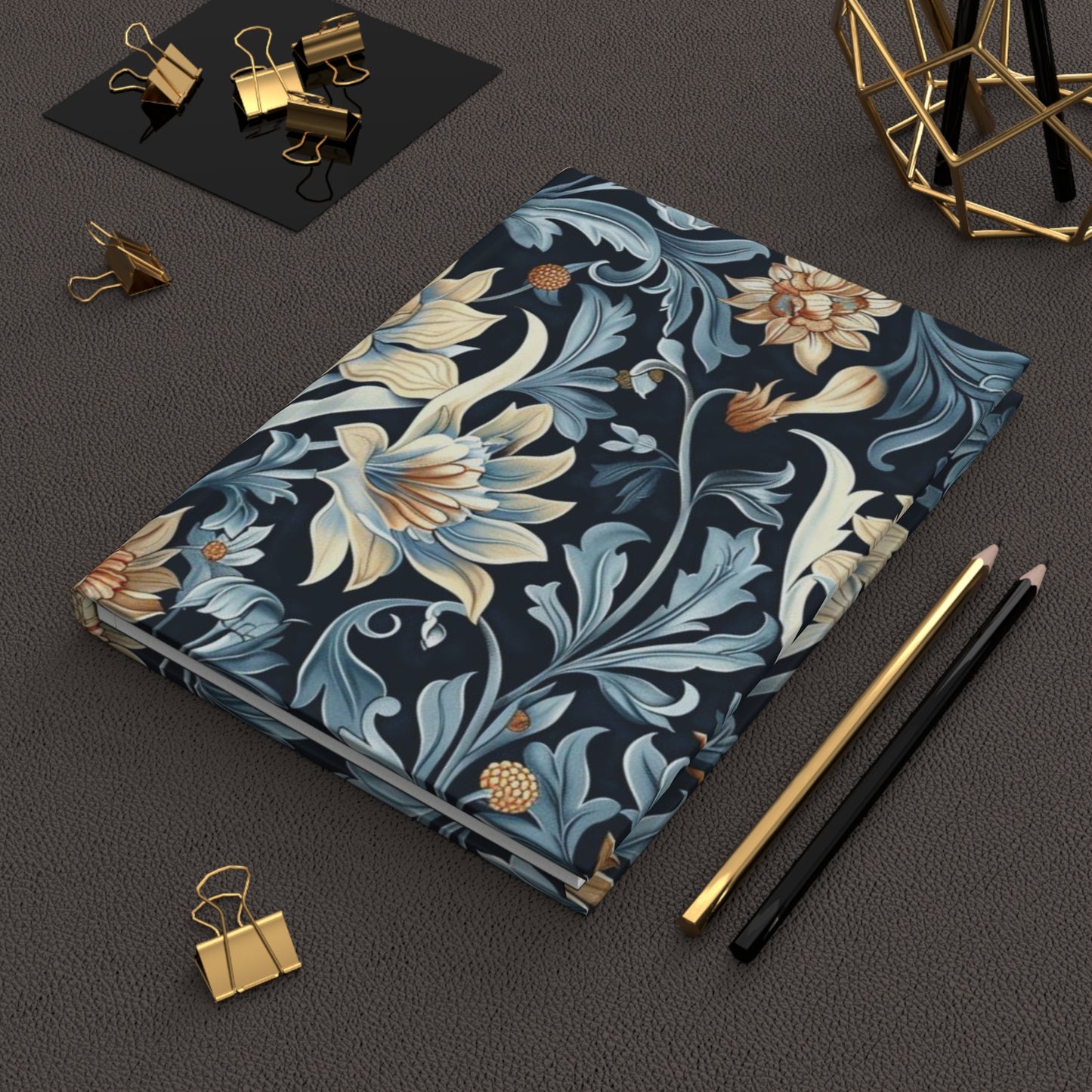 Floral Dreams: Stylish Flower Pattern Hardcover Notebook