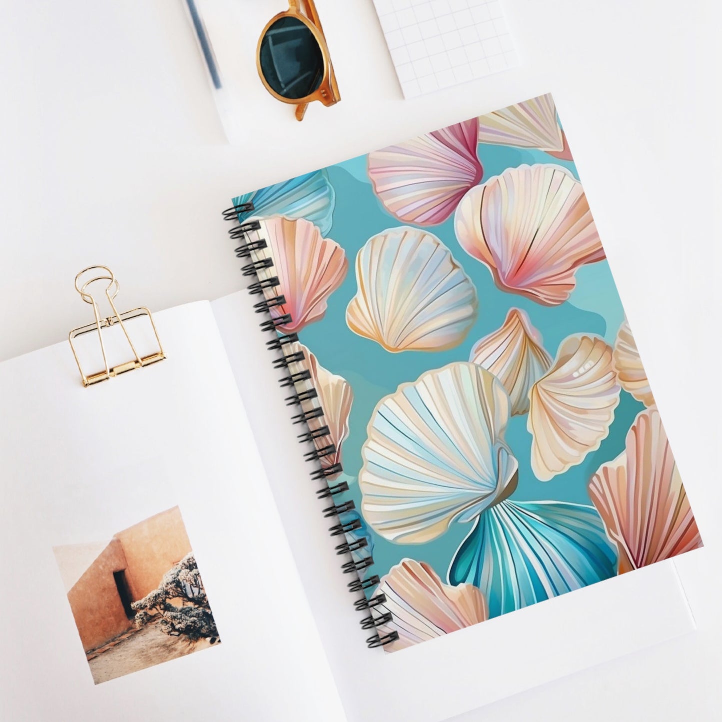 Coastal Charm: Seashell Design Spiral Notebook